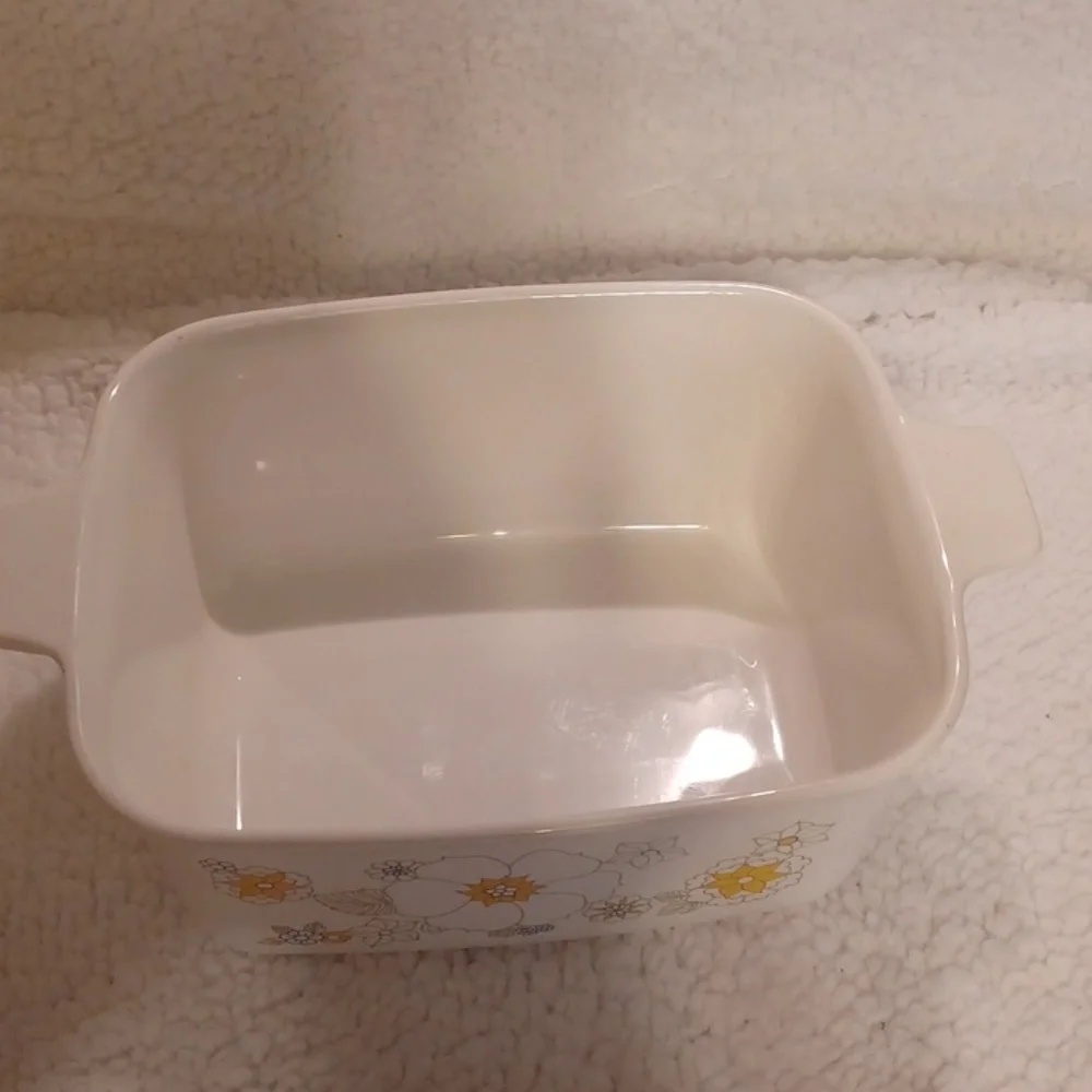 Corning ware 1.5 qt baking dish casserole collectible Corning floral bou…